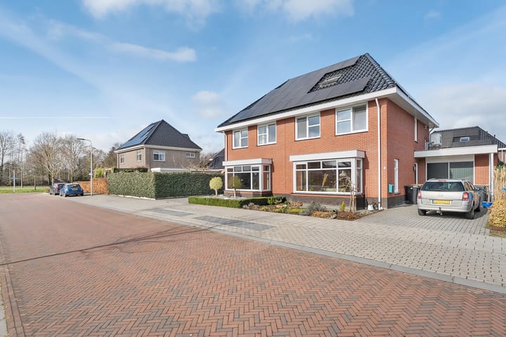 Photo 41 of Swankhuisenwerf 10