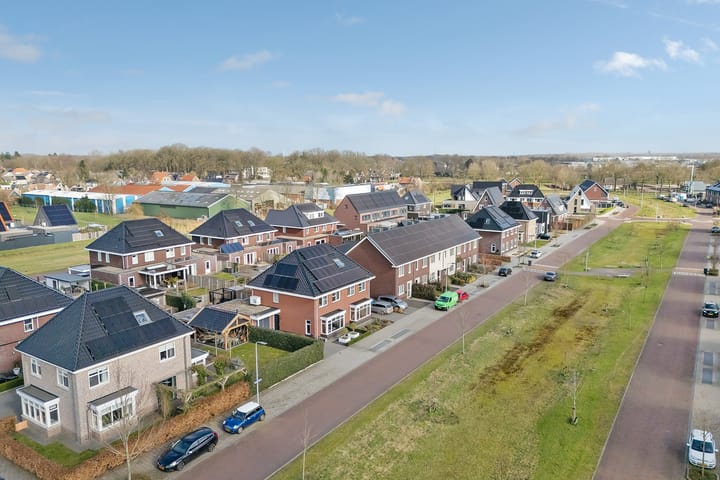 Photo 43 of Swankhuisenwerf 10