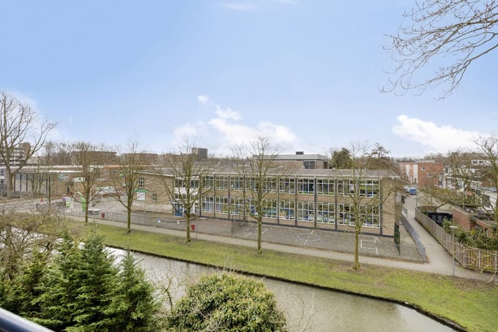 Foto 17 van Tholenstraat 48