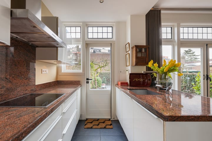 Foto 16 van Charlotte de Bourbonlaan 68