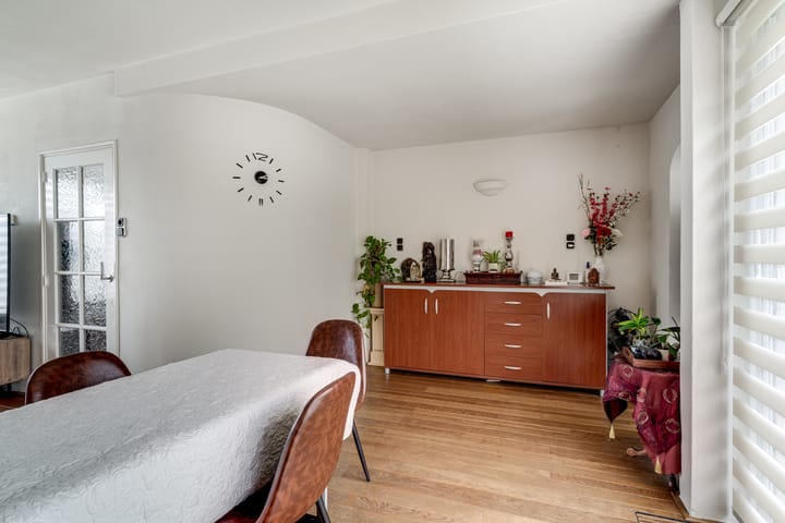 Foto 9 van Staringstraat 23