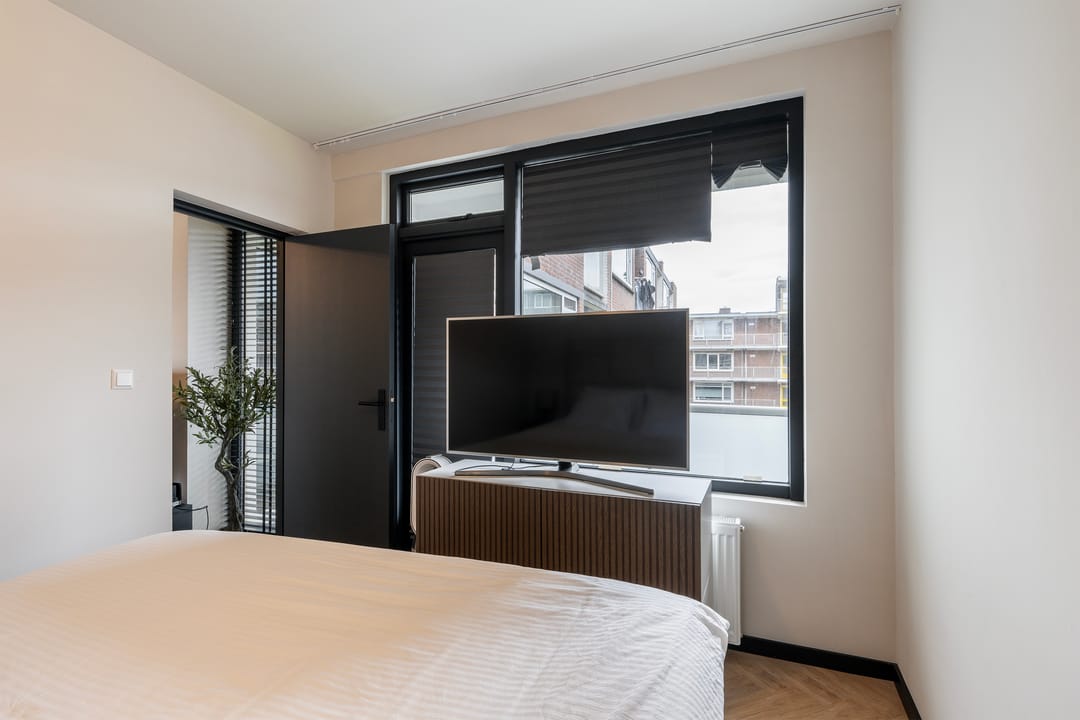 Foto 16 van van der Duyn van Maasdamlaan 98-B