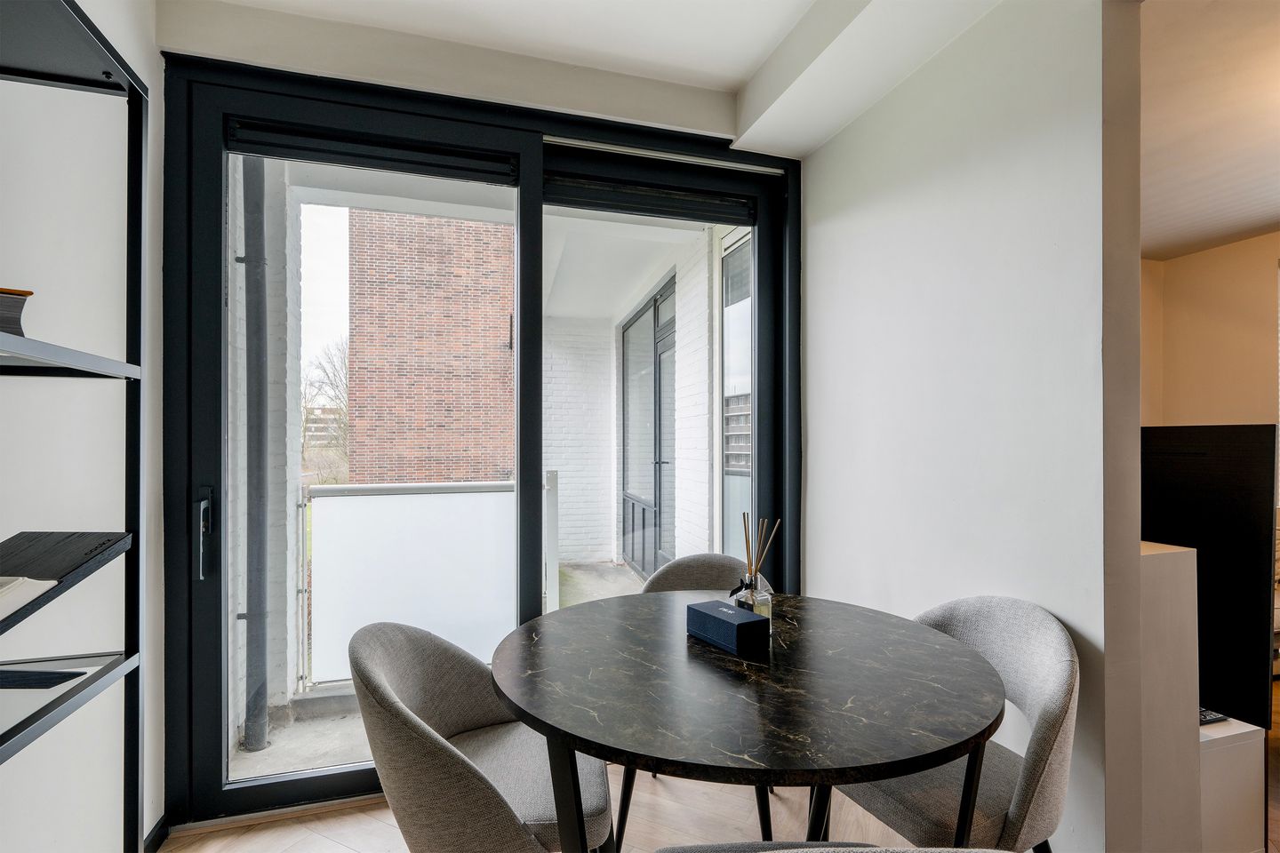 Foto 20 van van der Duyn van Maasdamlaan 98-B