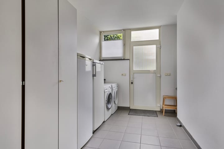 Photo 10 of Kromhout 17