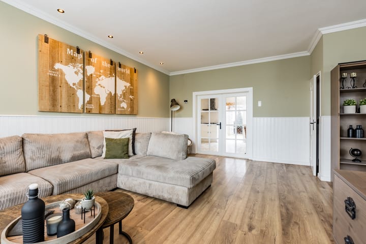 Photo 9 of Burgemeester van Loonstraat 18