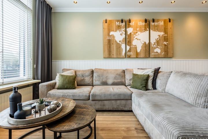 Photo 10 of Burgemeester van Loonstraat 18