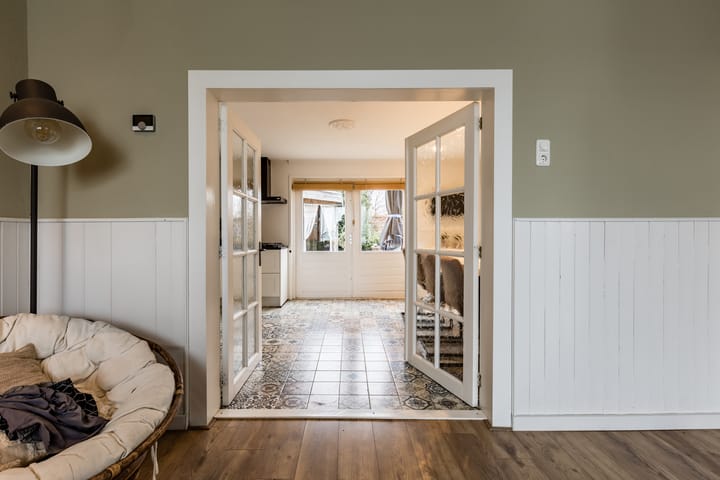 Photo 19 of Burgemeester van Loonstraat 18