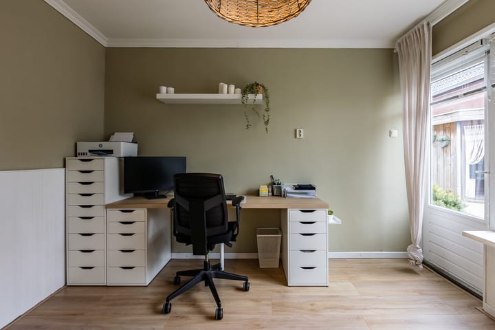 Photo 30 of Burgemeester van Loonstraat 18