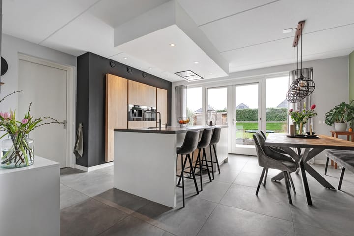 Foto 13 van Botter 51