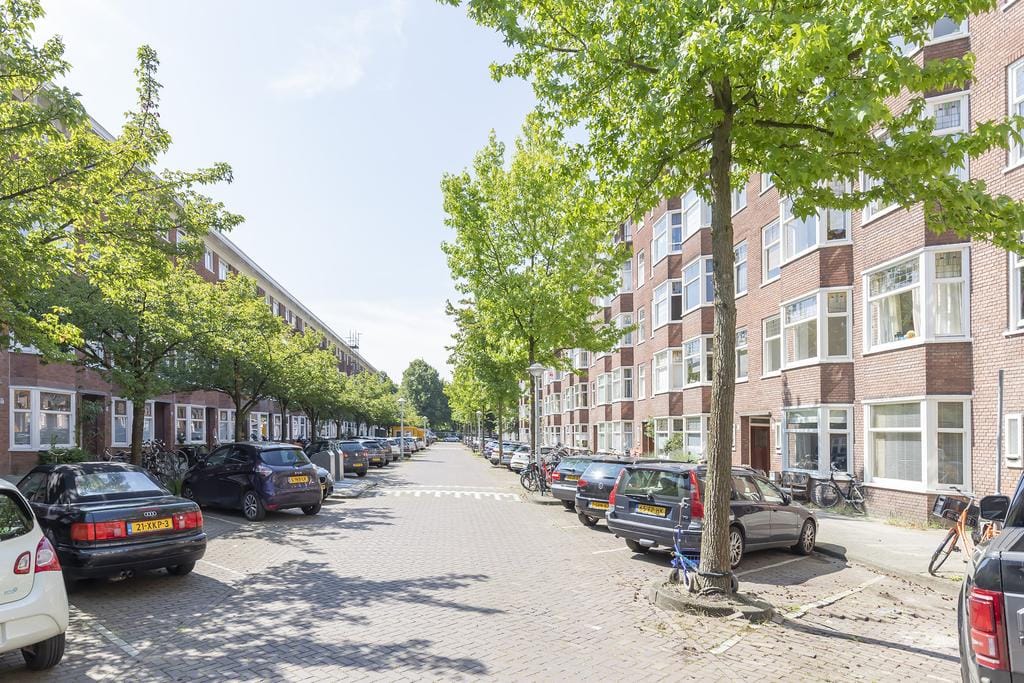 Photo 5 of Kinderdijkstraat 83-1