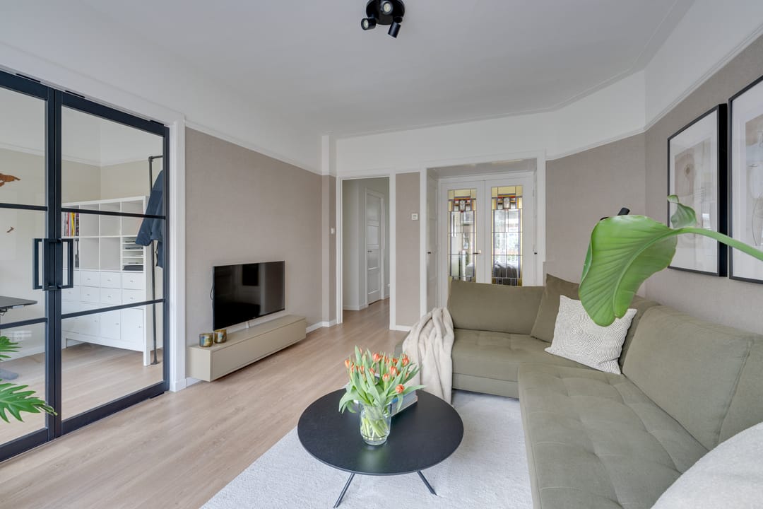 Photo 8 of Kinderdijkstraat 83-1