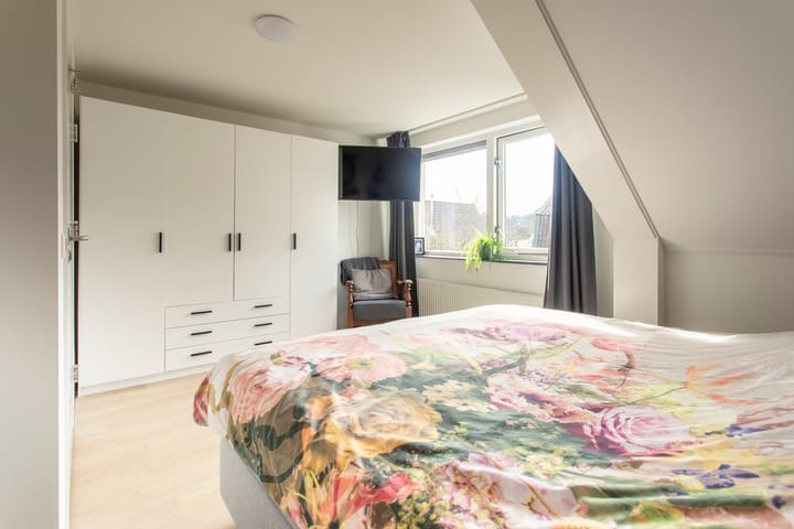 Foto 11 van Pompstraat 1