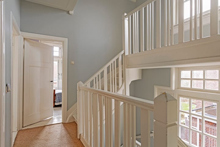 Photo 15 of Kortenaerstraat 10