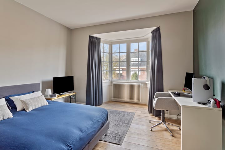 Photo 19 of Kortenaerstraat 10