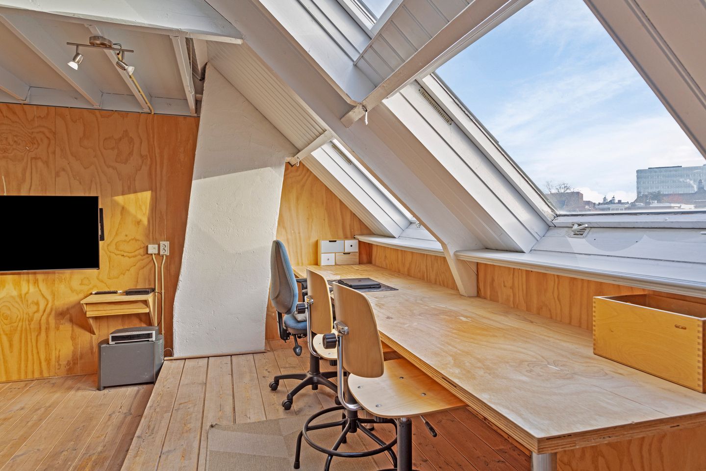 Foto 29 van Kortenaerstraat 10