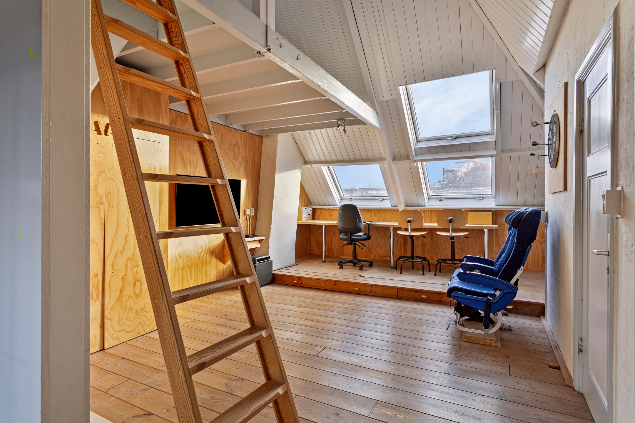 Foto 30 van Kortenaerstraat 10