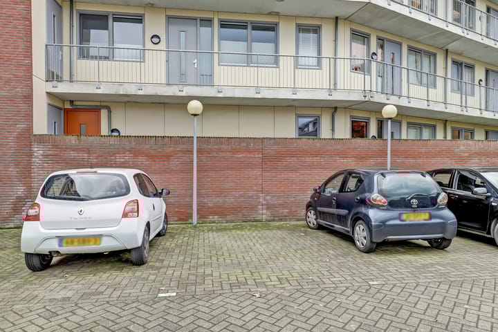 Foto 30 van Tuinstraat 1-A