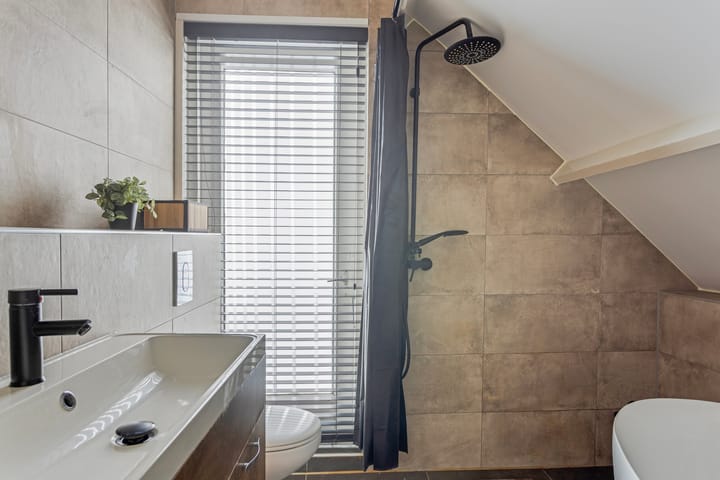 Foto 23 van Bornsestraat 148