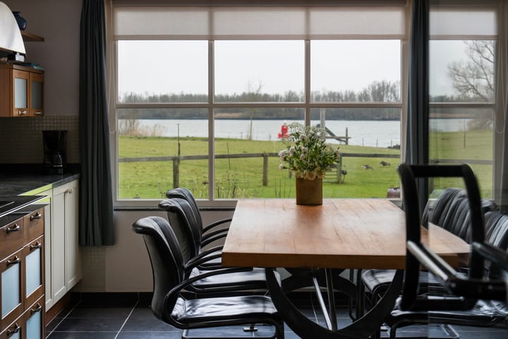 Photo 9 of Veerweg 8