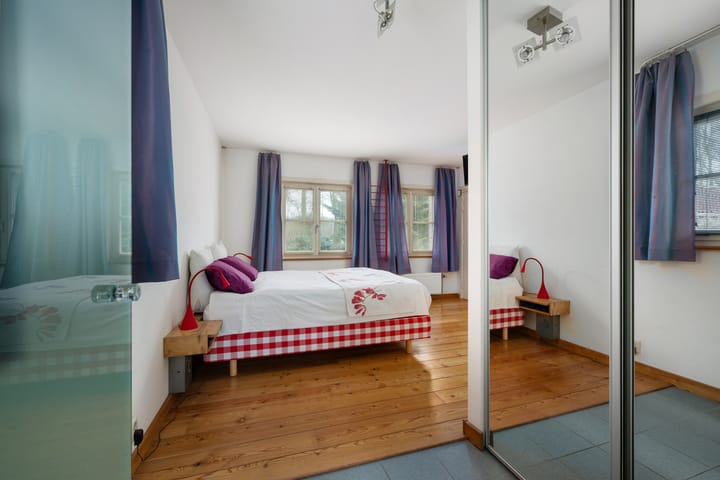 Photo 21 of Veerweg 8