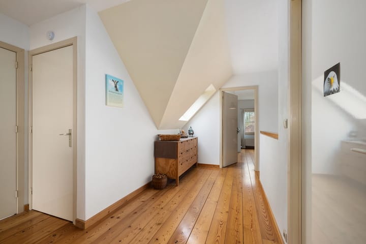 Photo 26 of Veerweg 8