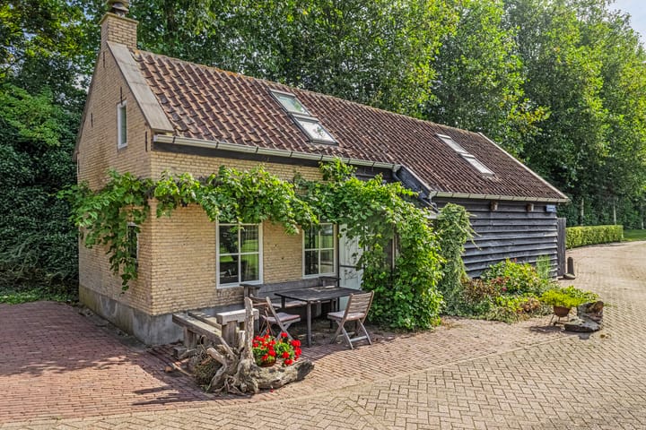 Photo 40 of Veerweg 8