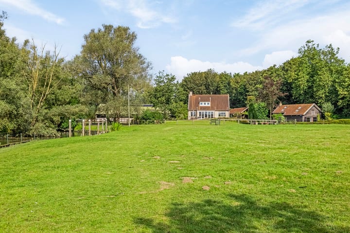 Photo 65 of Veerweg 8