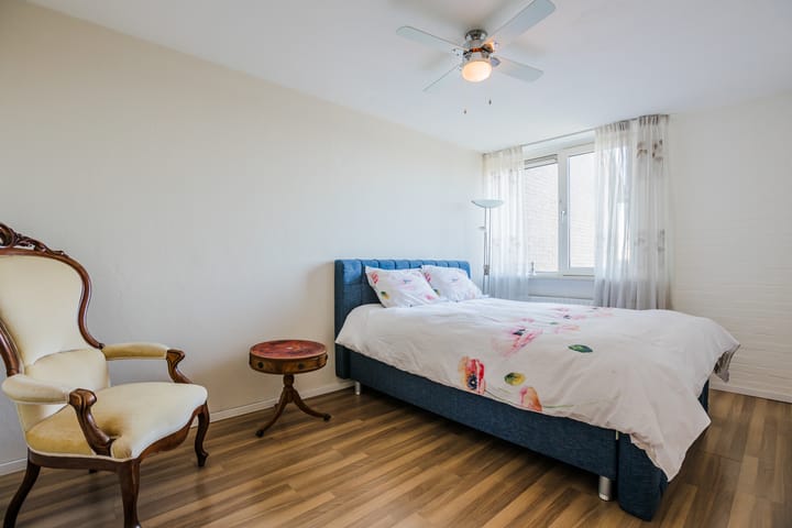 Foto 13 van Klaas Sminklaan 10