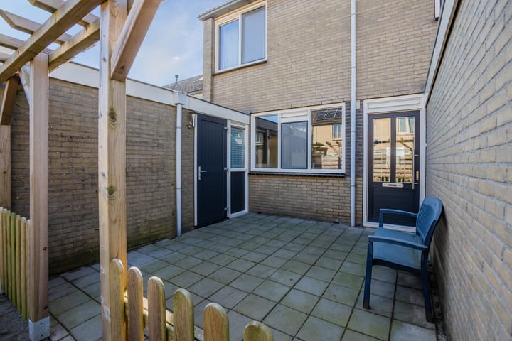 Foto 23 van Klaas Sminklaan 10