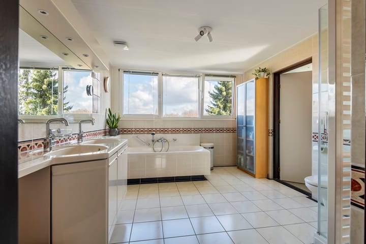 Foto 42 van de Uilenburg 10