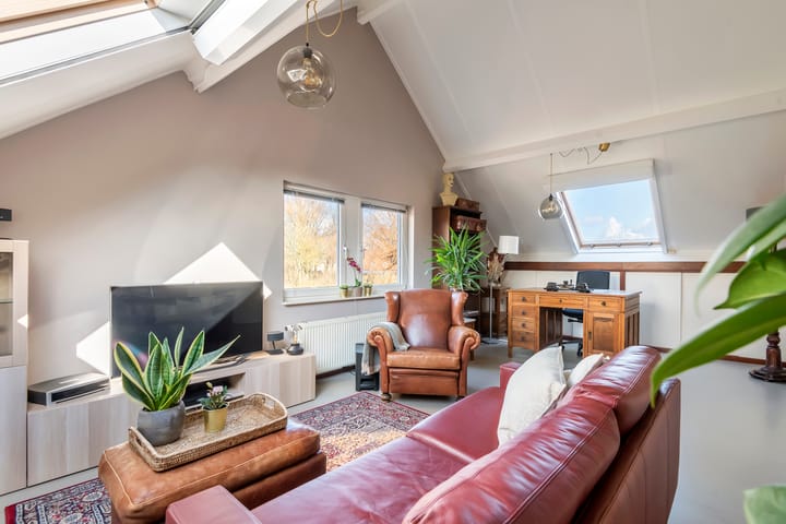 Foto 55 van de Uilenburg 10