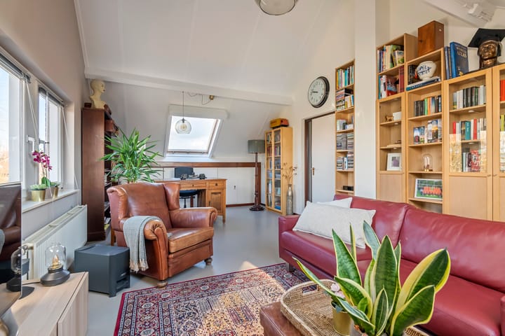 Foto 56 van de Uilenburg 10