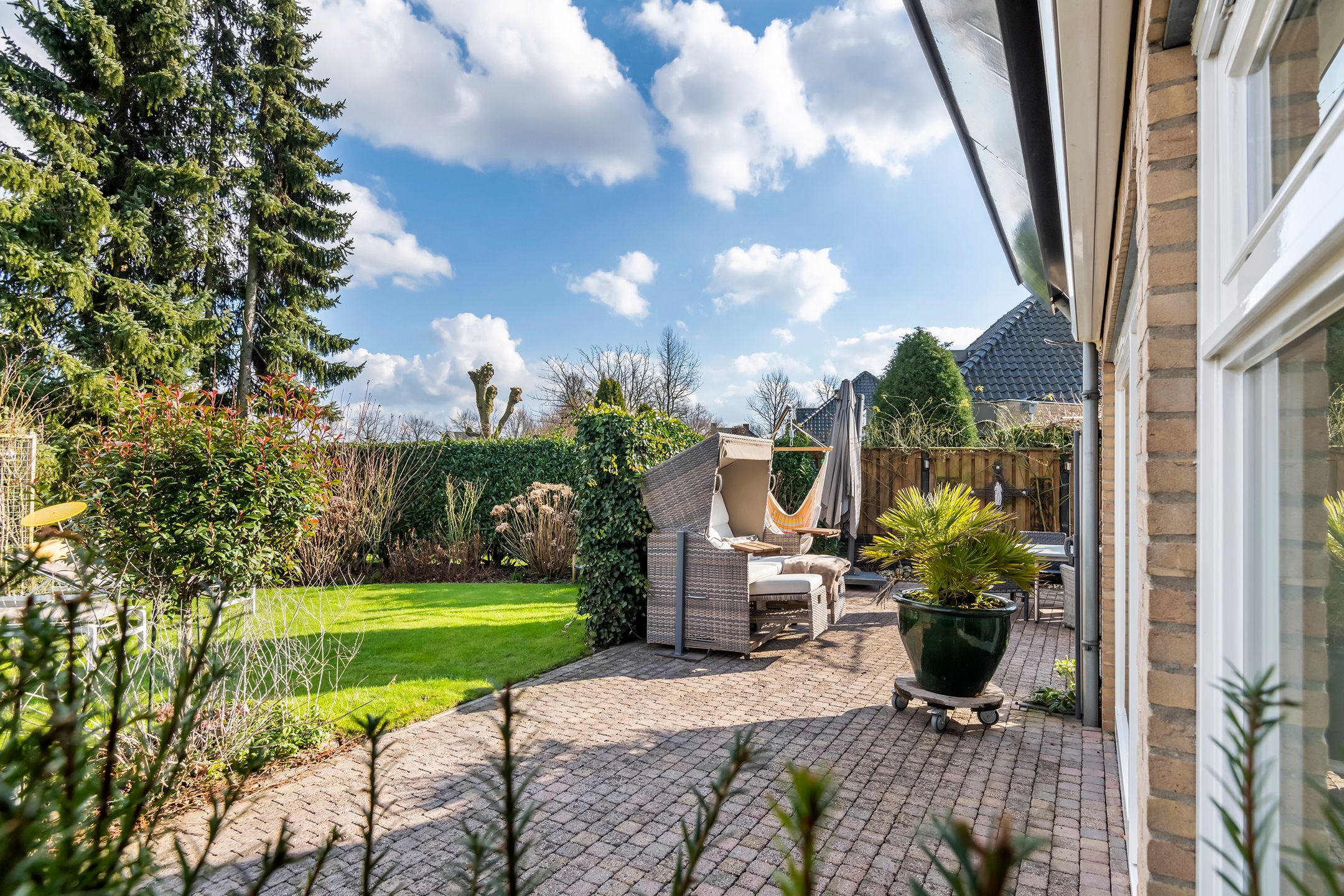 Foto 75 van de Uilenburg 10