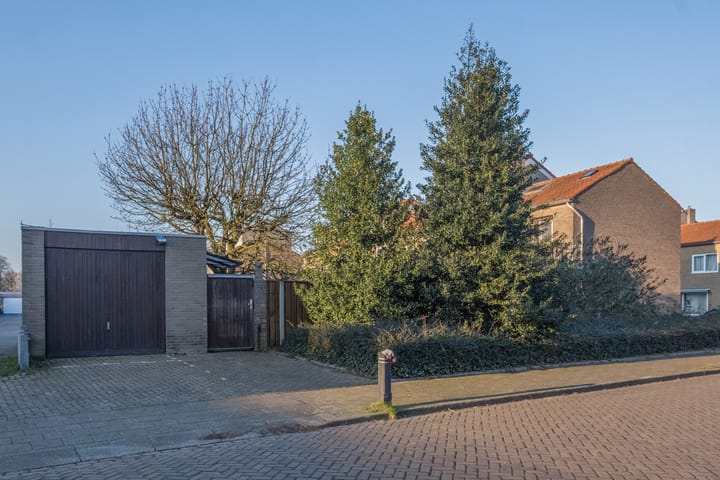 Foto 2 van Katoenstraat 1