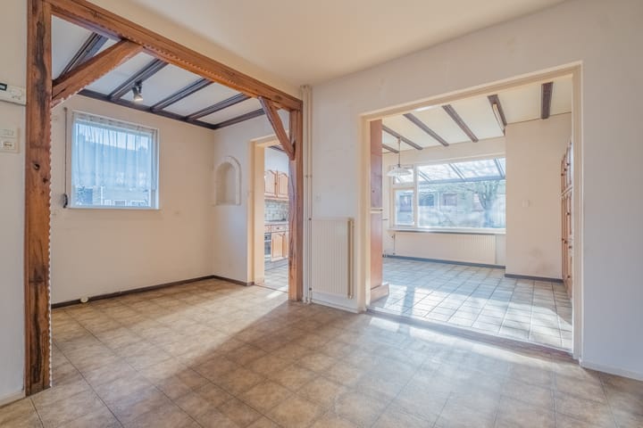 Foto 8 van Katoenstraat 1