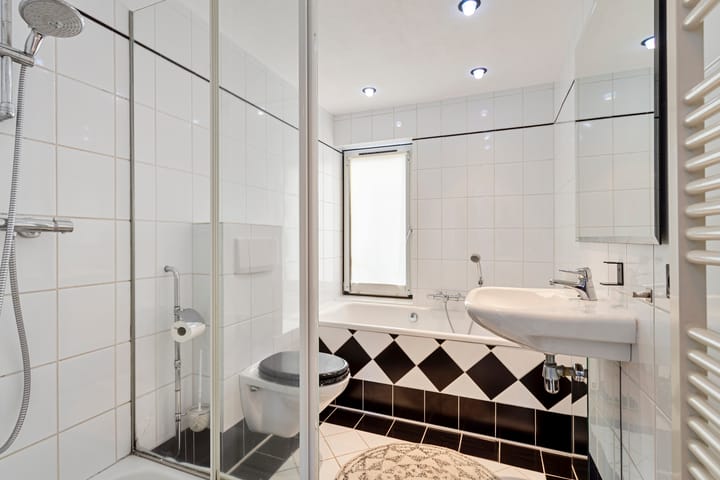 Foto 20 van Maasstraat 33