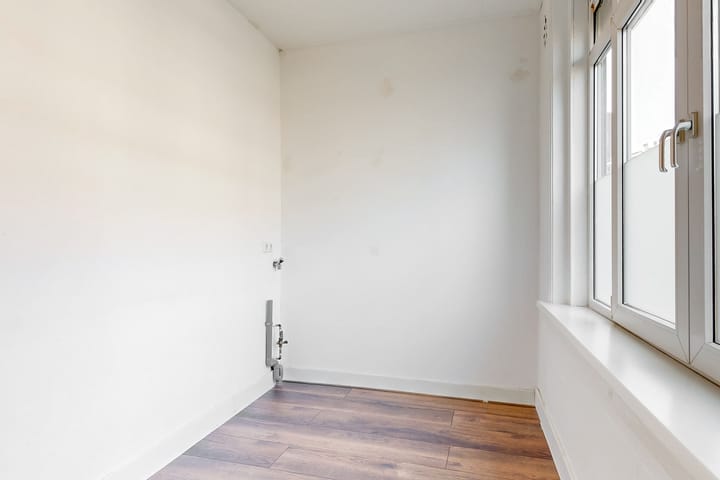 Foto 19 van Maasstraat 42-1