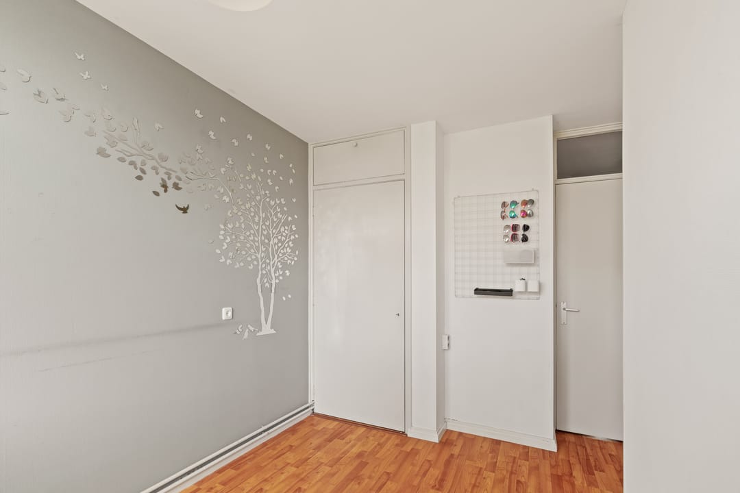 Photo 16 of Coornhertstraat 205-D