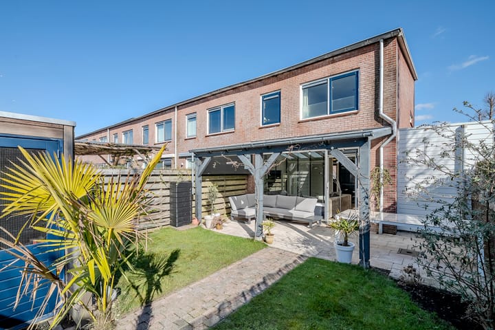 Photo 3 of Fien de la Martuin 1