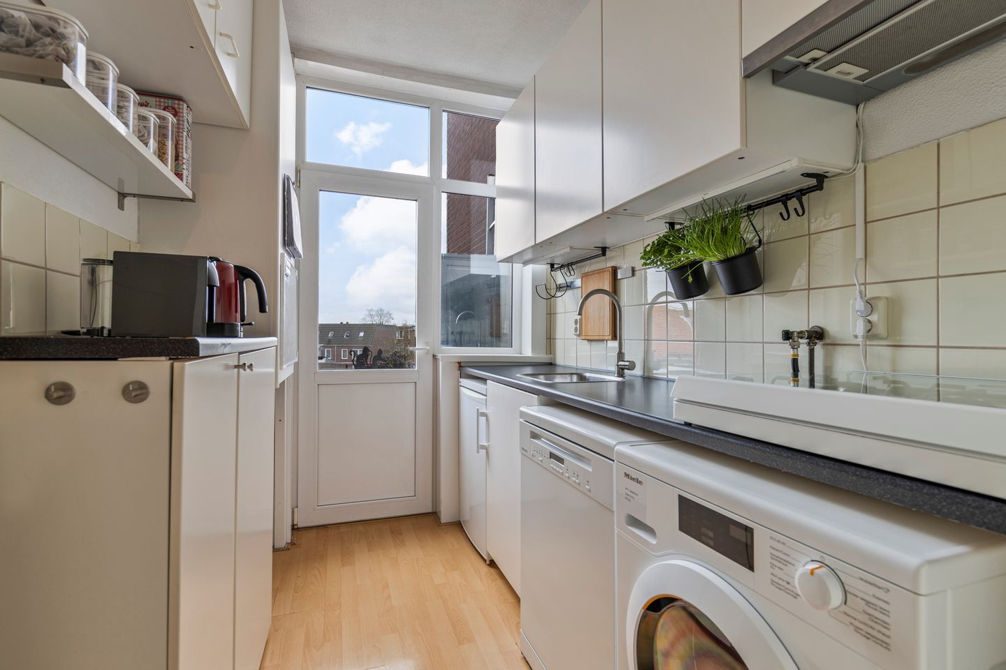 Foto 10 van Amsterdamsevaart 122-A