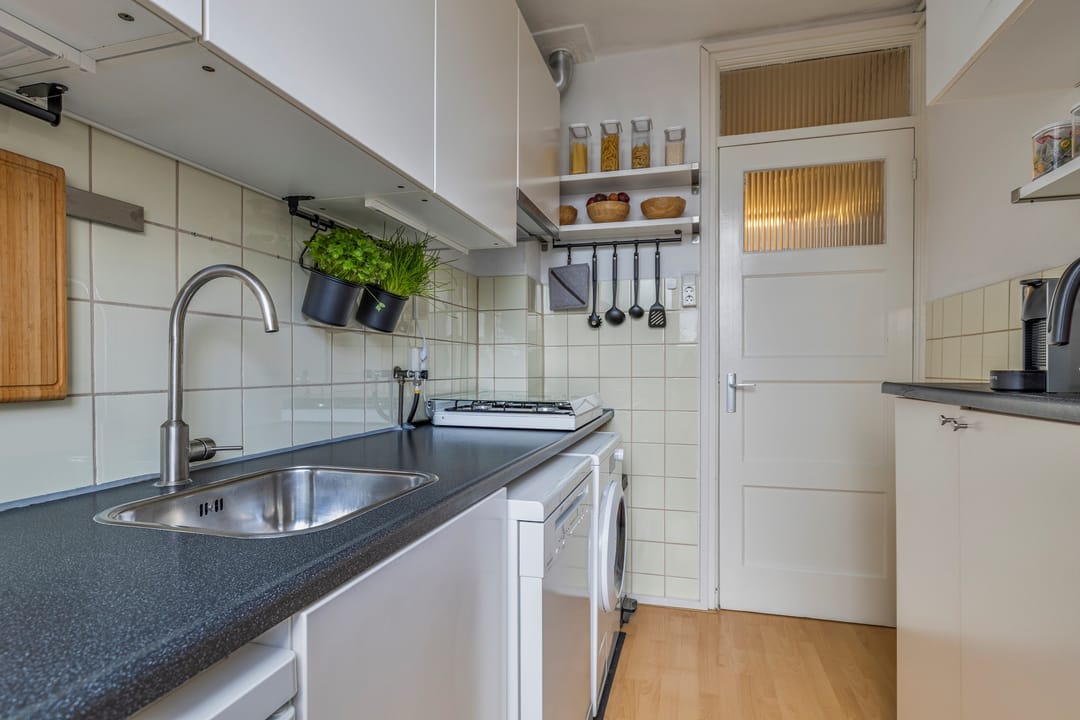 Foto 11 van Amsterdamsevaart 122-A