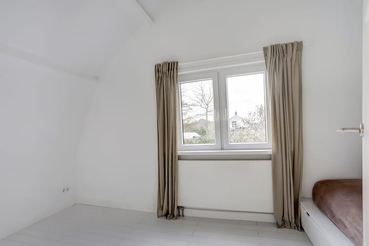 Foto 21 van Stationsweg 20