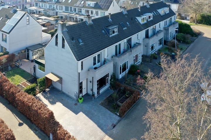 Foto 23 van Ebro 162