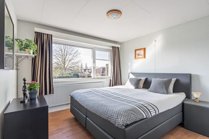 Foto 12 van Landweerstraat 4