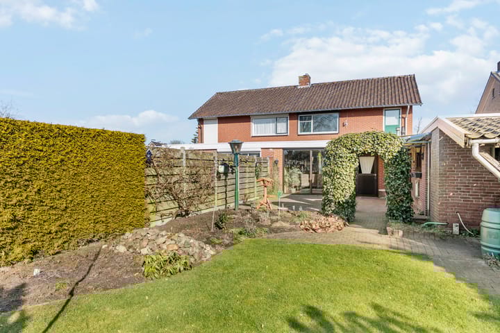 Foto 19 van Landweerstraat 4