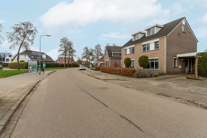 Photo 49 of Kerkweg 7