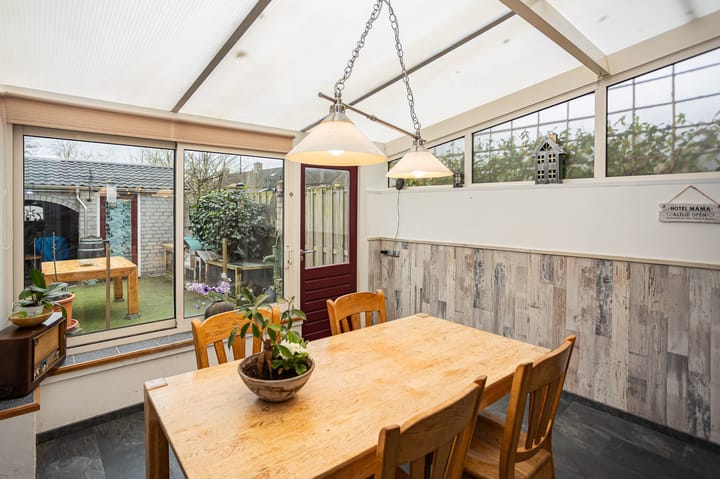 Foto 9 van van de Veldeweg 29