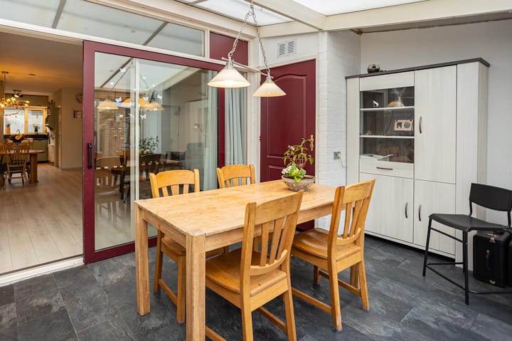 Foto 10 van van de Veldeweg 29