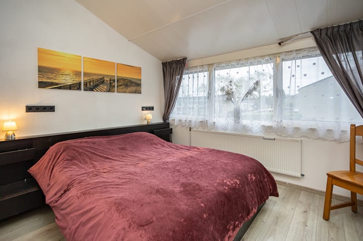 Foto 24 van van de Veldeweg 29