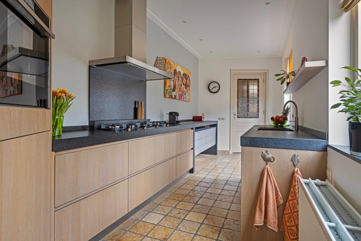 Foto 11 van Piusstraat 339